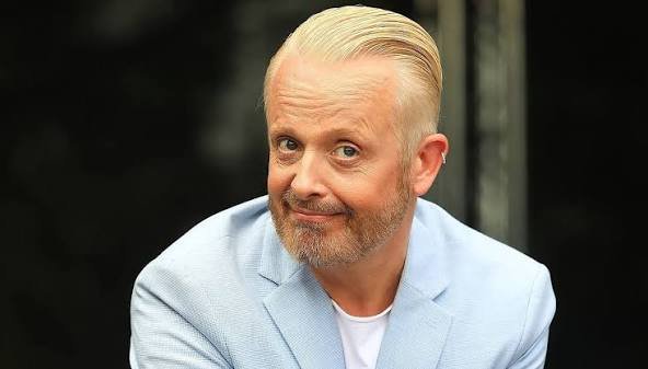 Wie alt ist Ross Antony? Alter, Geburtstag und die Geschichte des beliebten Entertainers wie alt ist ross antony